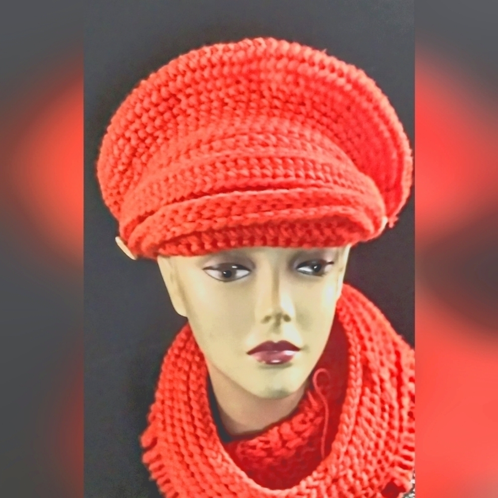 NWT Sassy Crochet Newsboy Cap